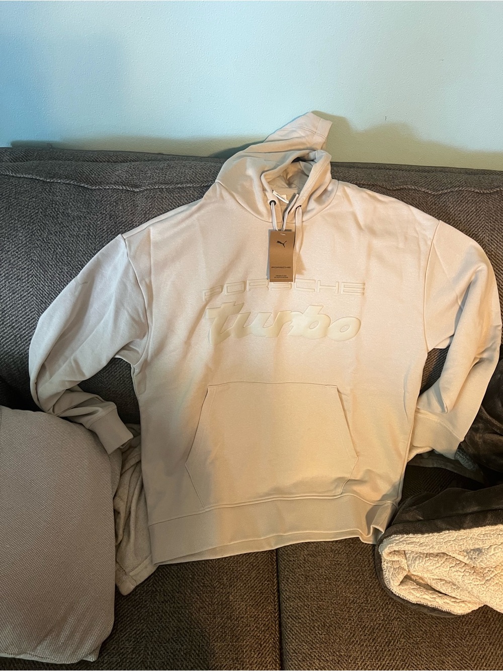 Mens puma Porsche hoodie (626381 02) size small